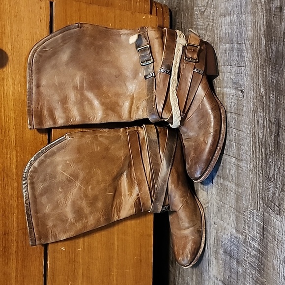 Freebird boots, DROVE sz 9 - Picture 1 of 4